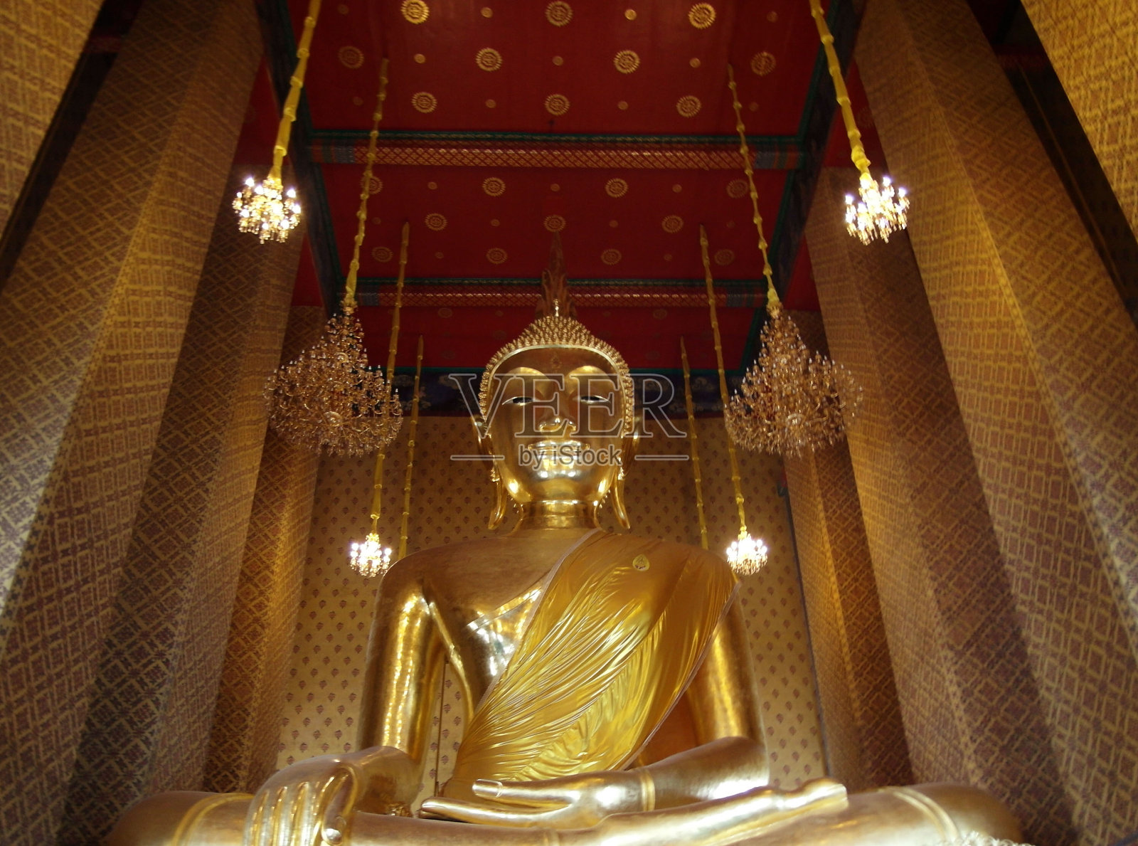 金色的佛照片摄影图片