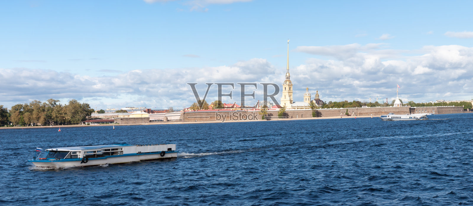 彼得和保罗要塞的观点照片摄影图片