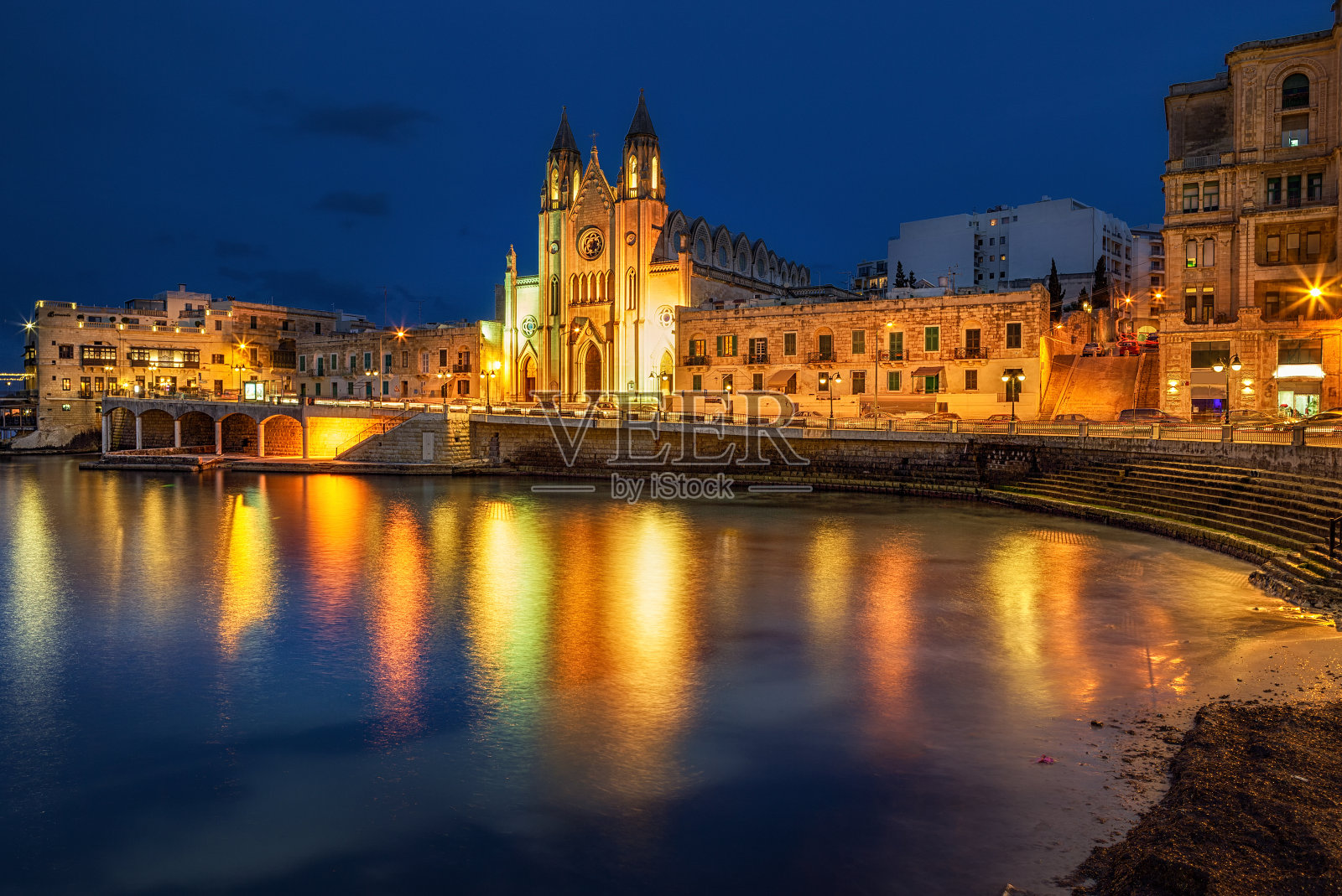 卡梅尔山圣母新哥特式教堂照片摄影图片