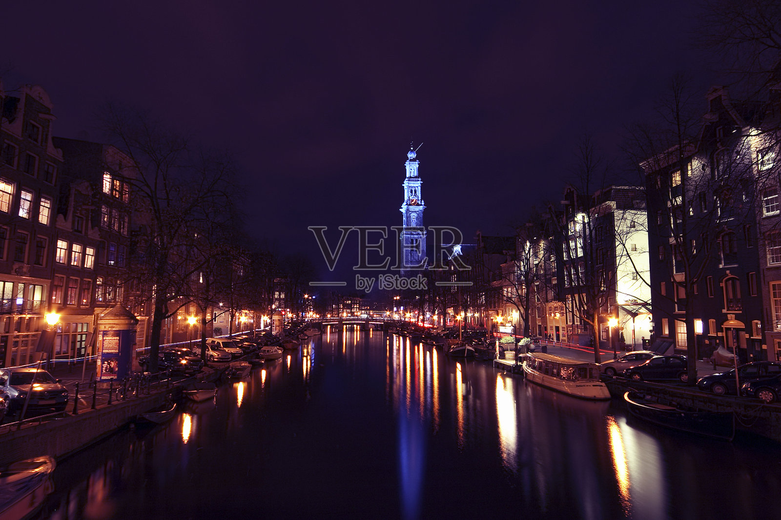阿姆斯特丹,荷兰的蓝色夜晚照片摄影图片