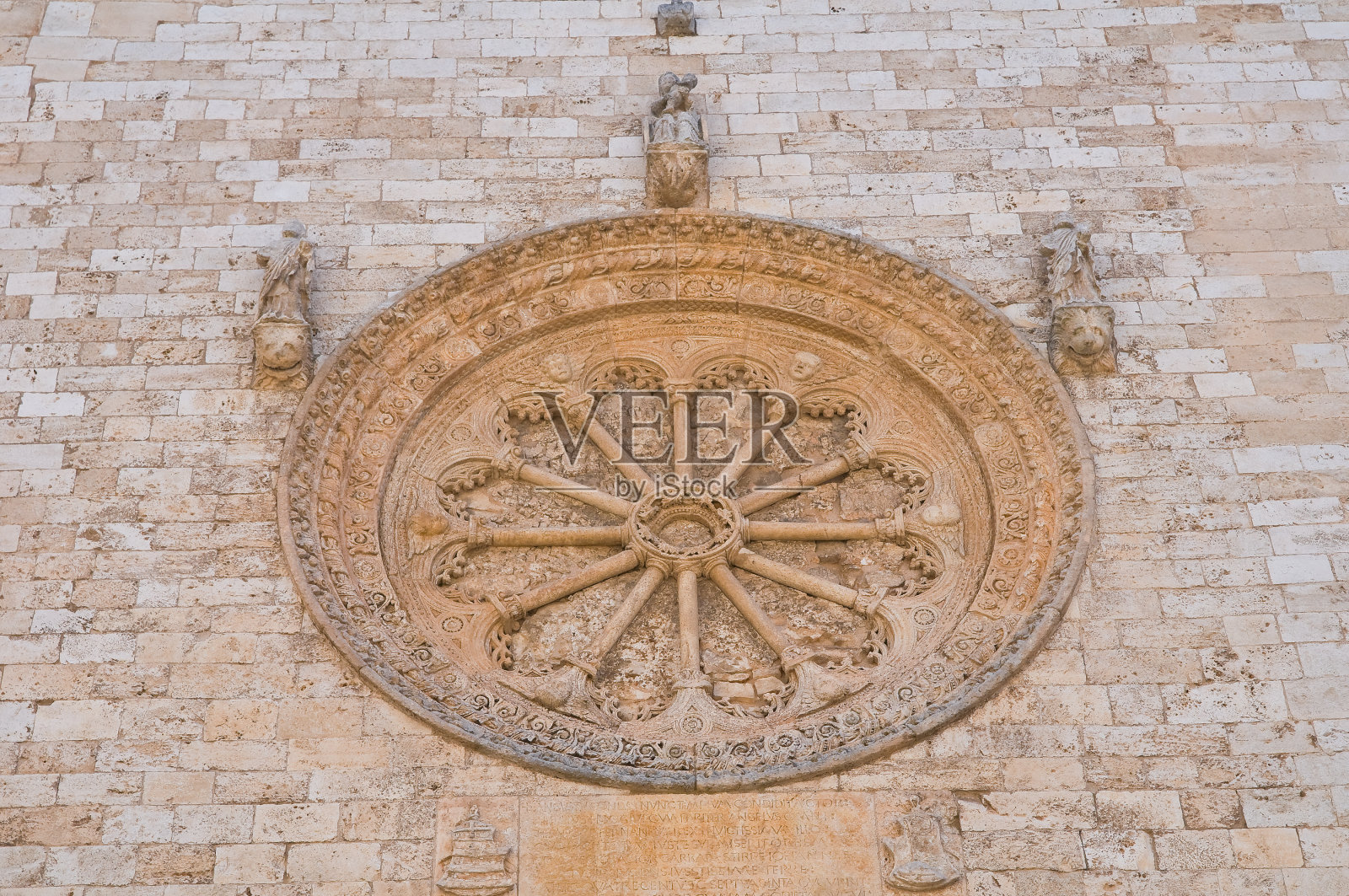 圣彼得罗圣母教堂。Putignano。普利亚区。意大利。照片摄影图片