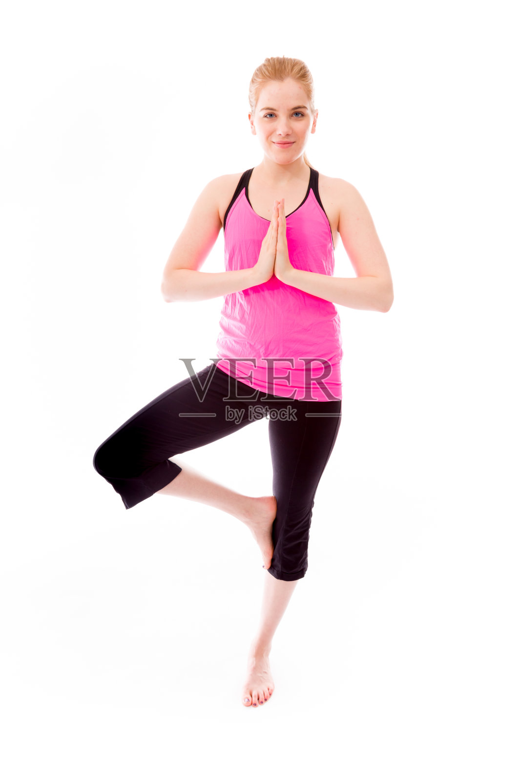 年轻女子练习瑜伽照片摄影图片