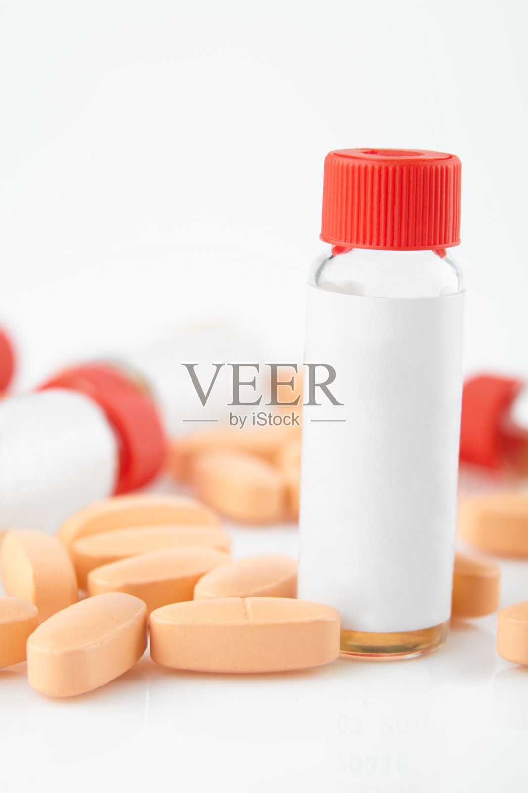 药片和注射剂照片摄影图片