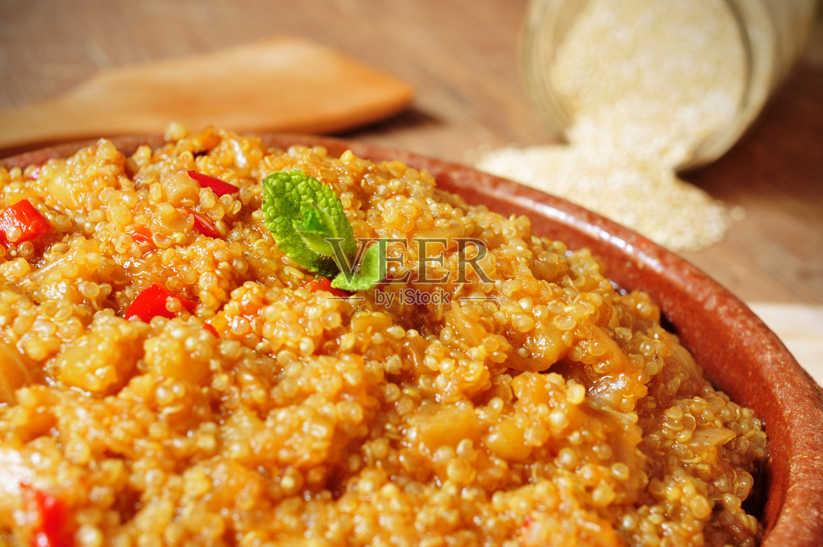 藜麦蔬菜炖菜照片摄影图片