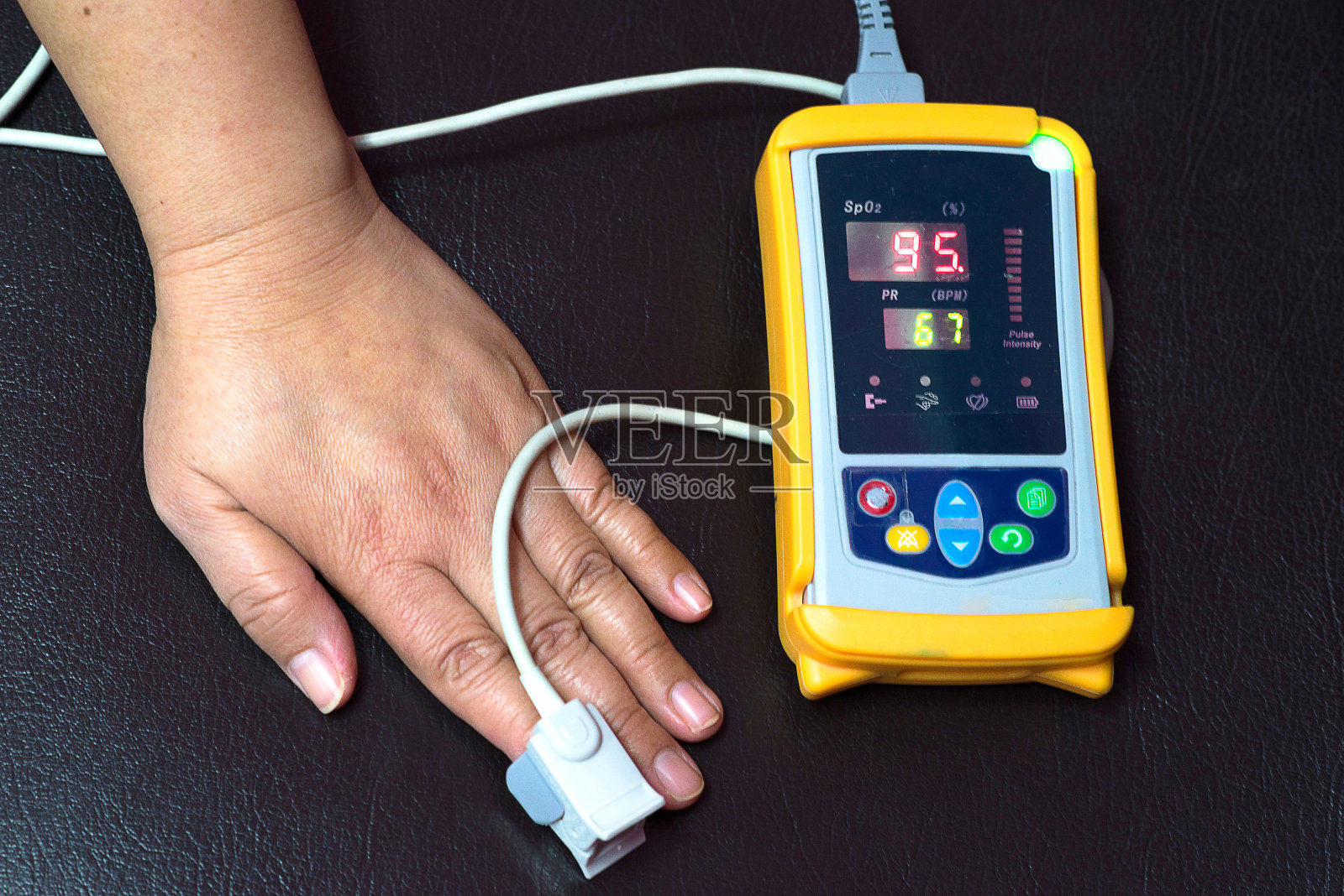 医疗设备,医生和护士用来测量氧气照片摄影图片