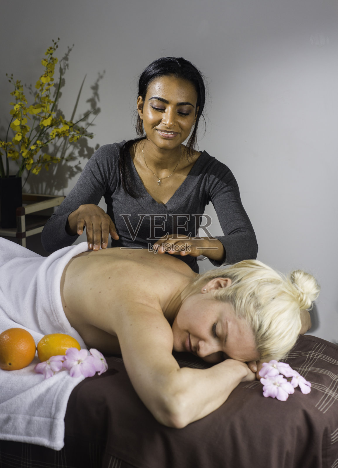 入睡照片摄影图片