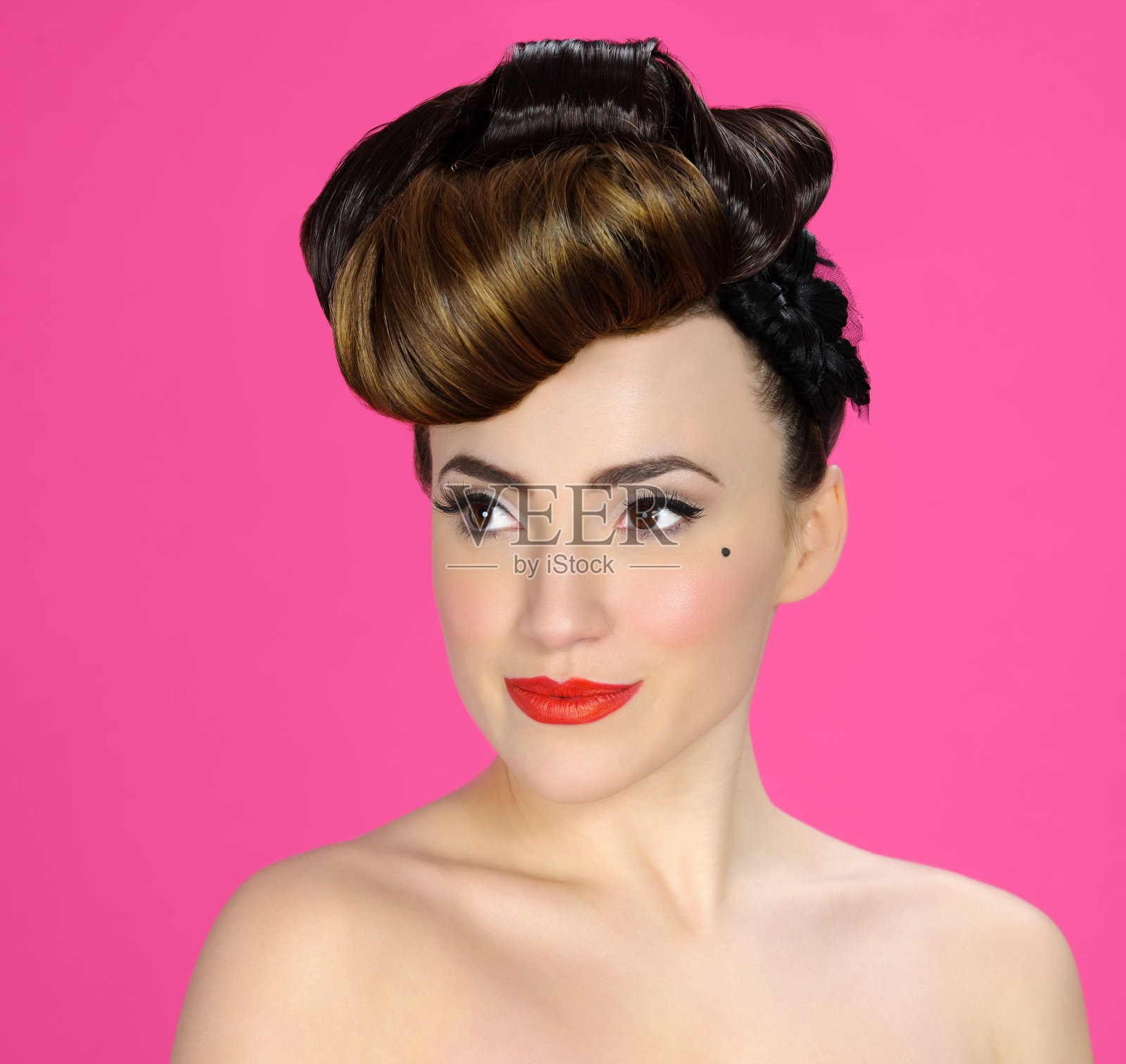 钉住的女人照片摄影图片