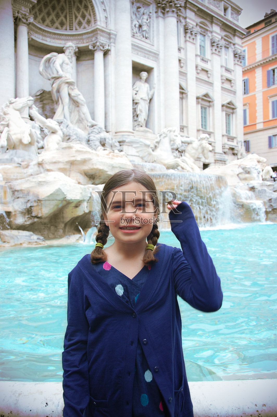 在许愿池许愿照片摄影图片