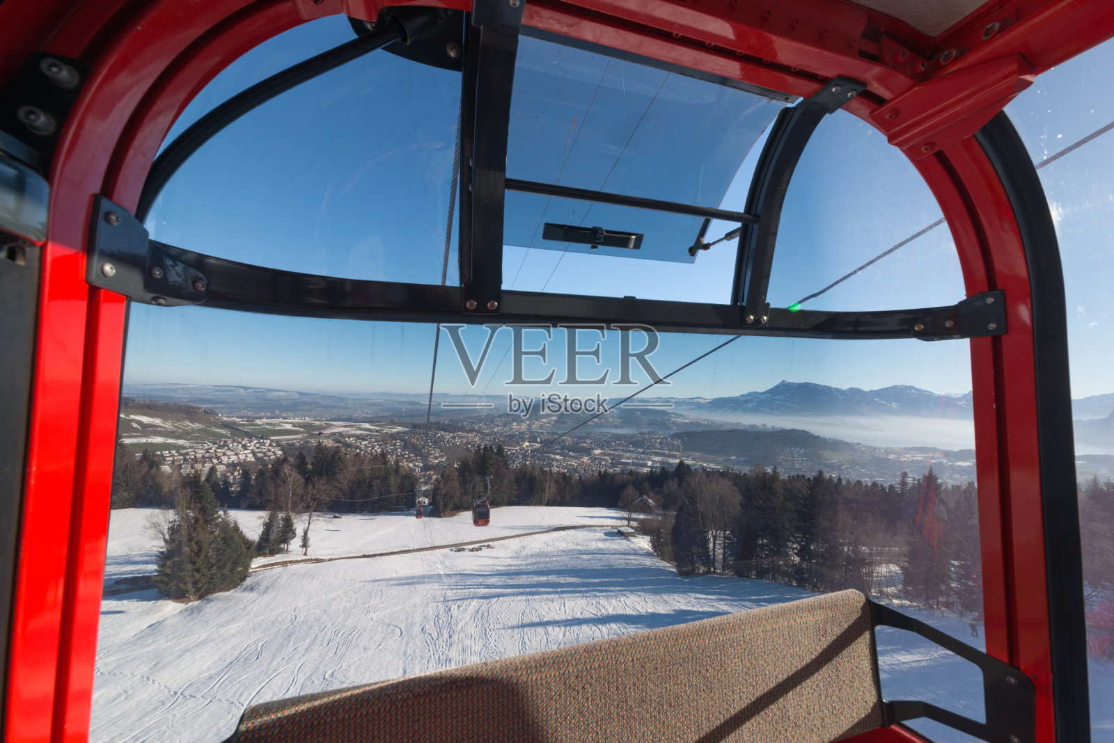 贡多拉上的卢塞恩照片摄影图片