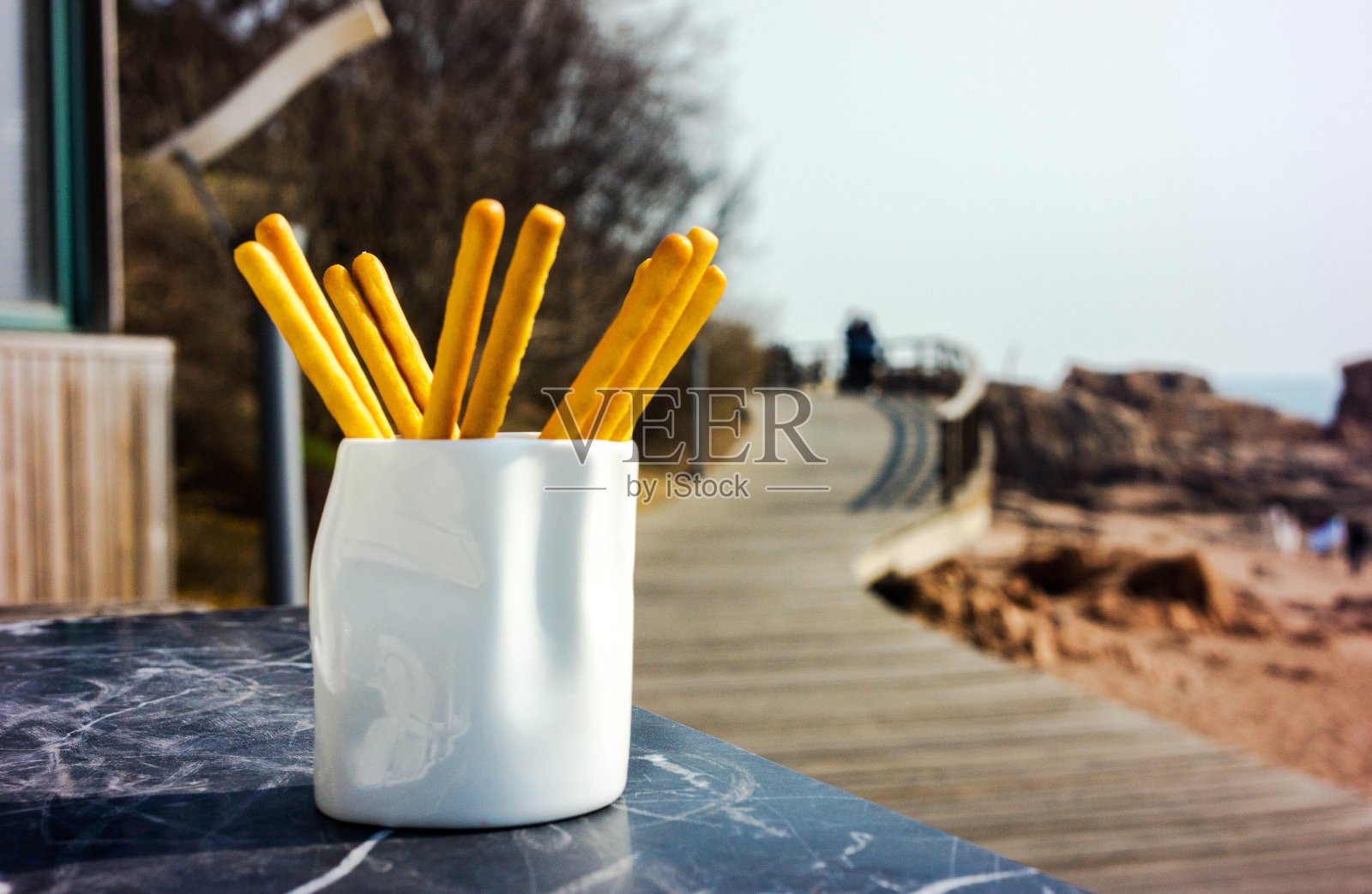 海滨清凉时光照片摄影图片