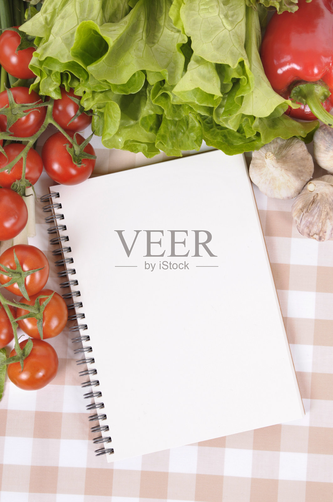 沙拉与空白食谱照片摄影图片