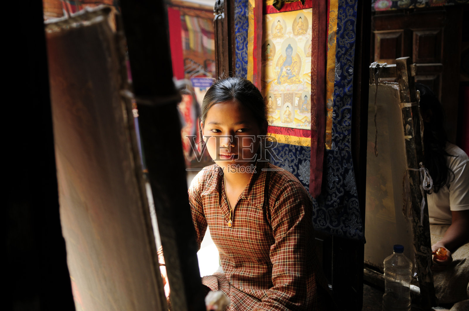 藏族画家以简洁照片摄影图片