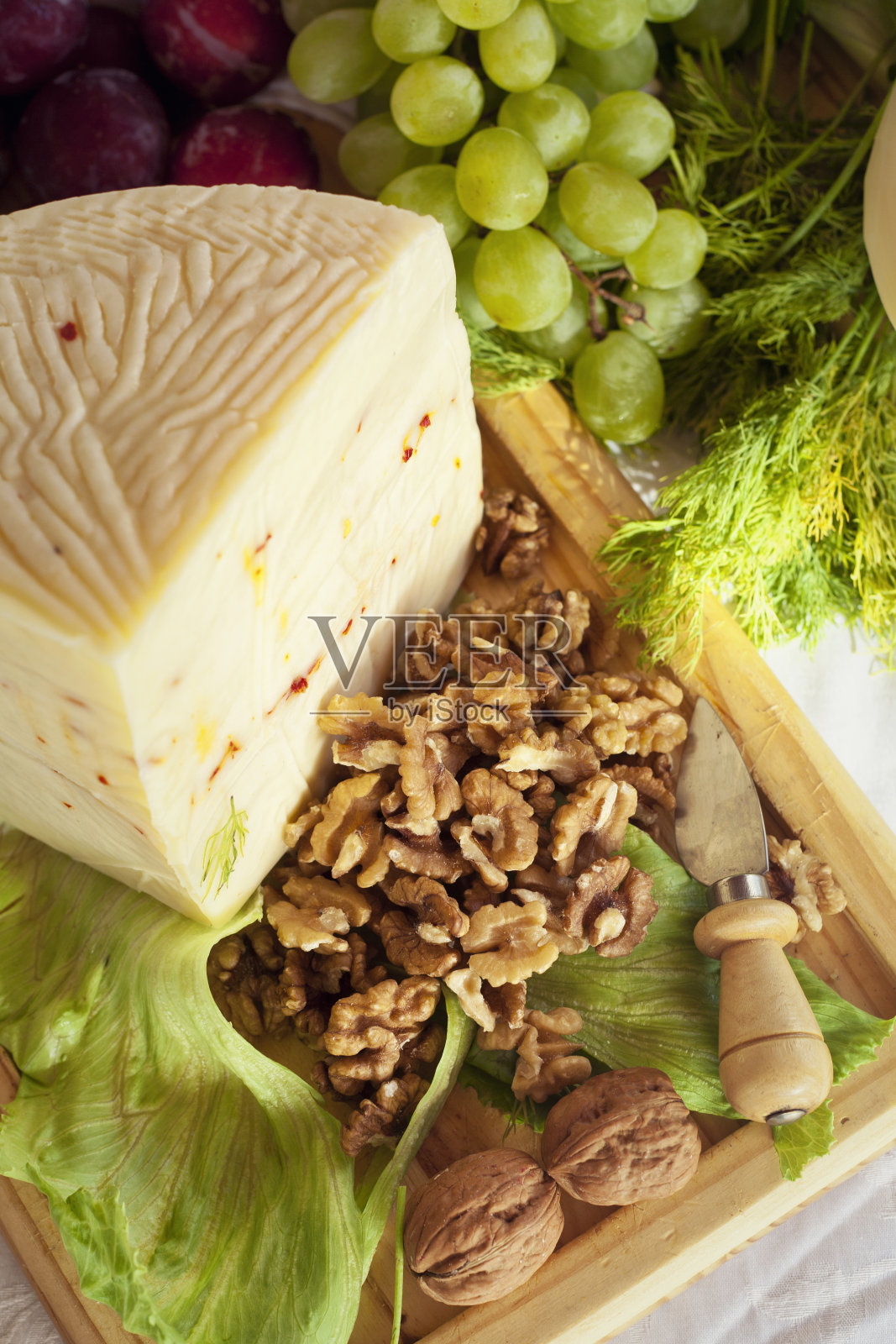 核桃和奶酪照片摄影图片