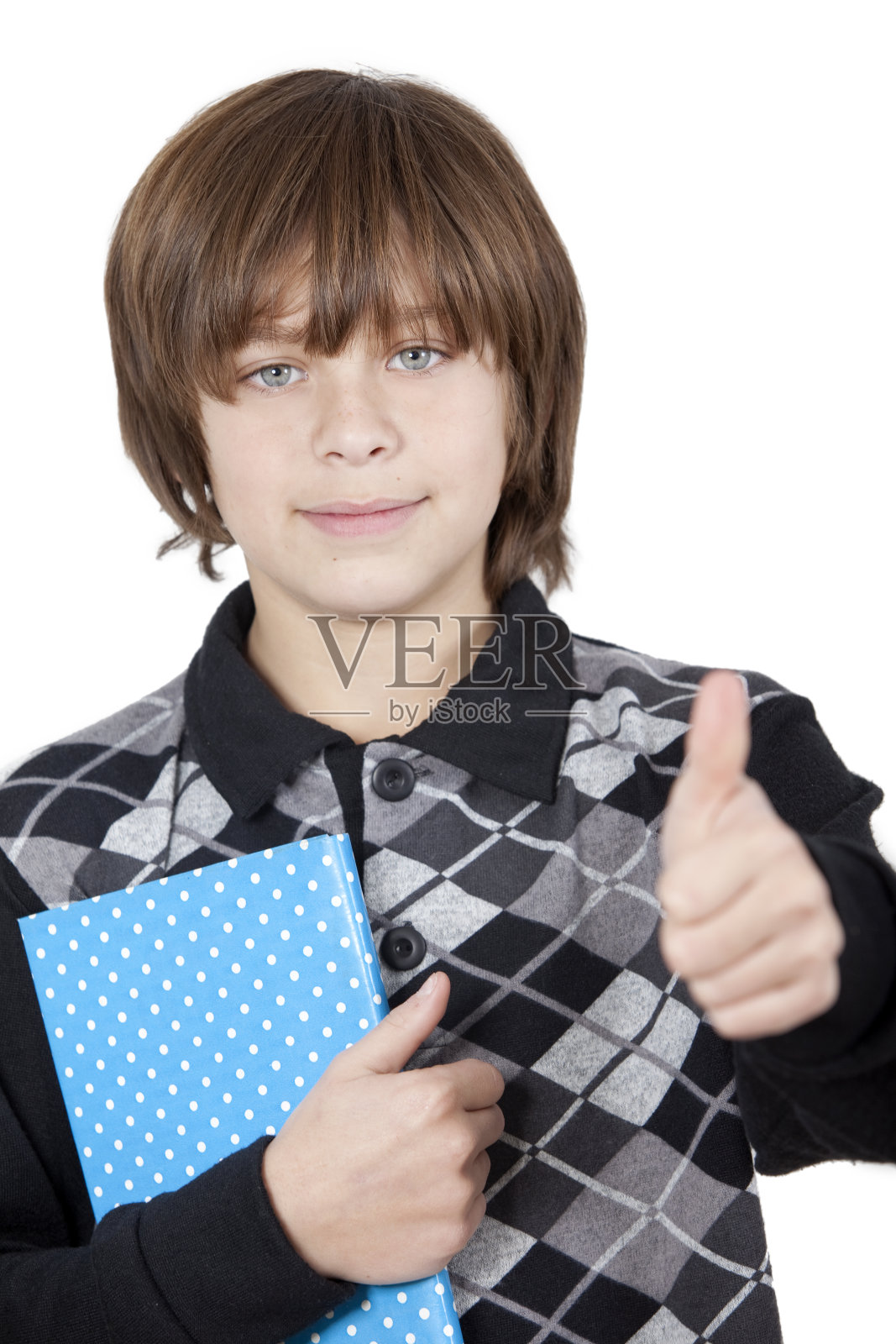 有书的积极男孩照片摄影图片