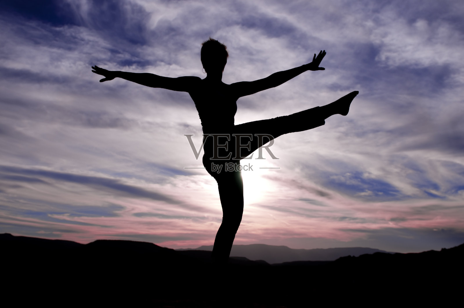 舞者在轮廓照片摄影图片