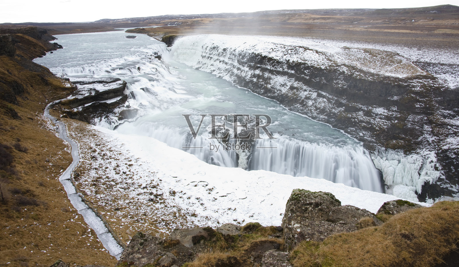 冰岛冰封的海湾瀑布照片摄影图片