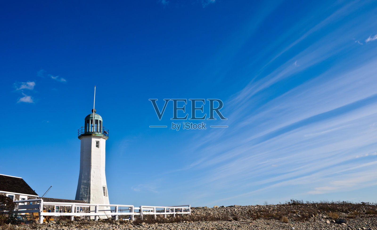 Scituate Light上空的卷云照片摄影图片