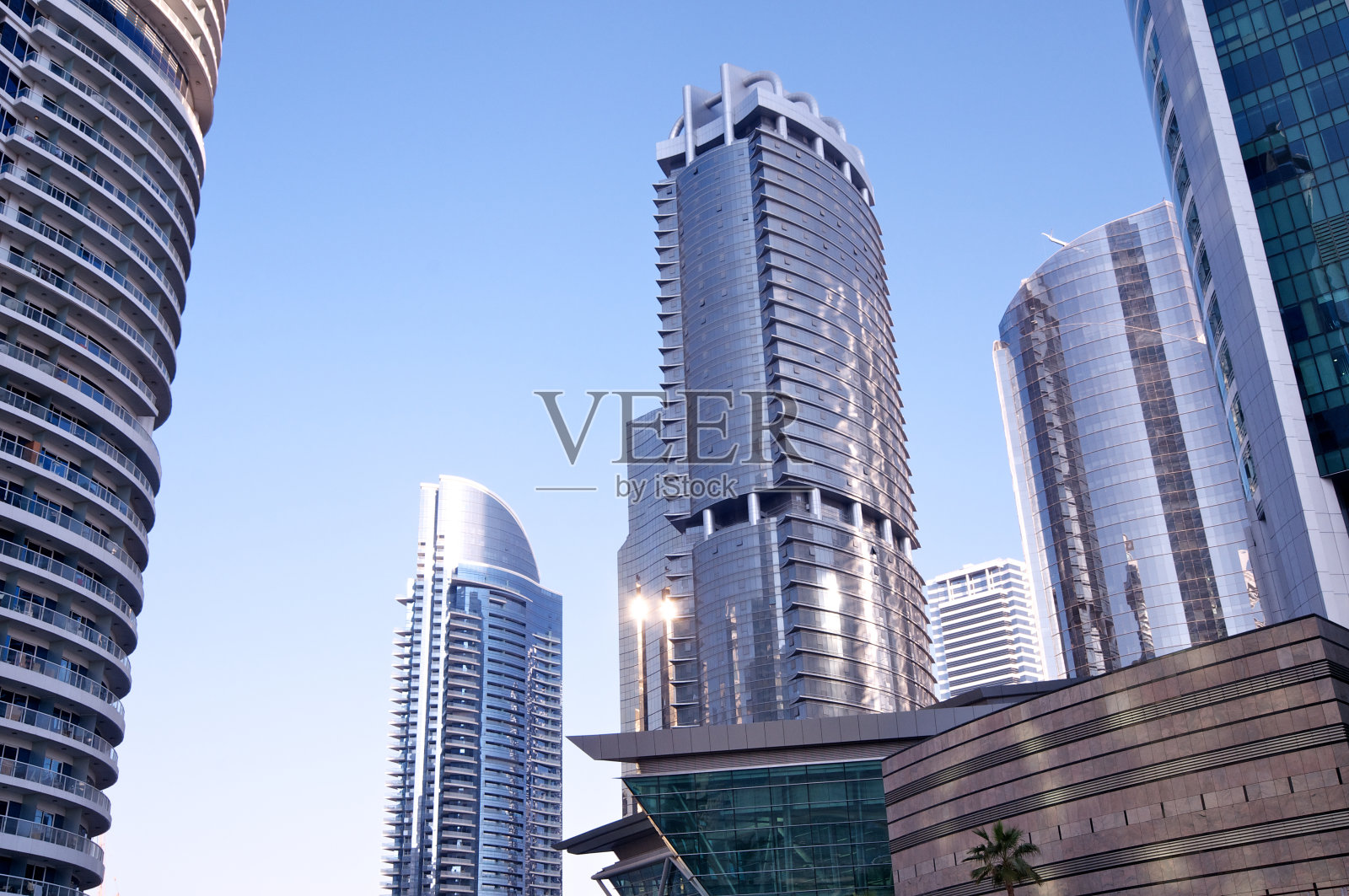 摩天大楼公寓和办公楼照片摄影图片