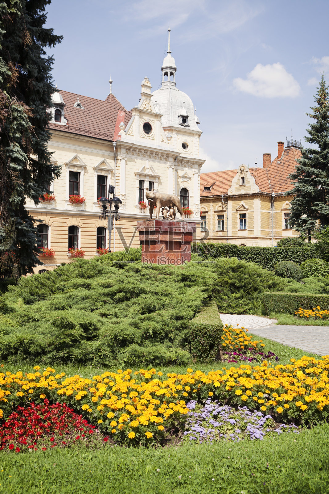 罗马尼亚布拉索夫市政厅照片摄影图片