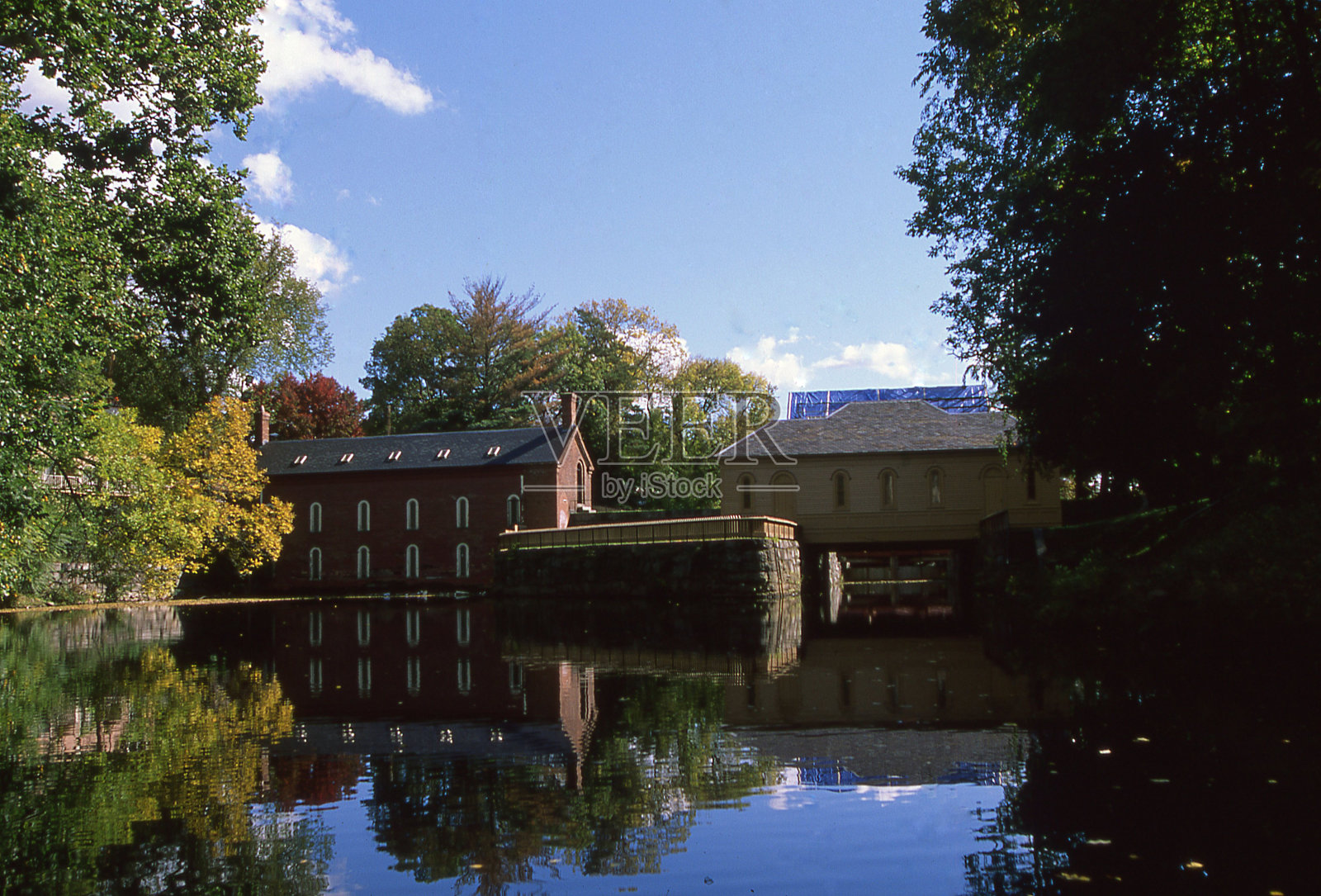 水路和磨坊池塘国家历史公园洛厄尔马萨诸塞州照片摄影图片