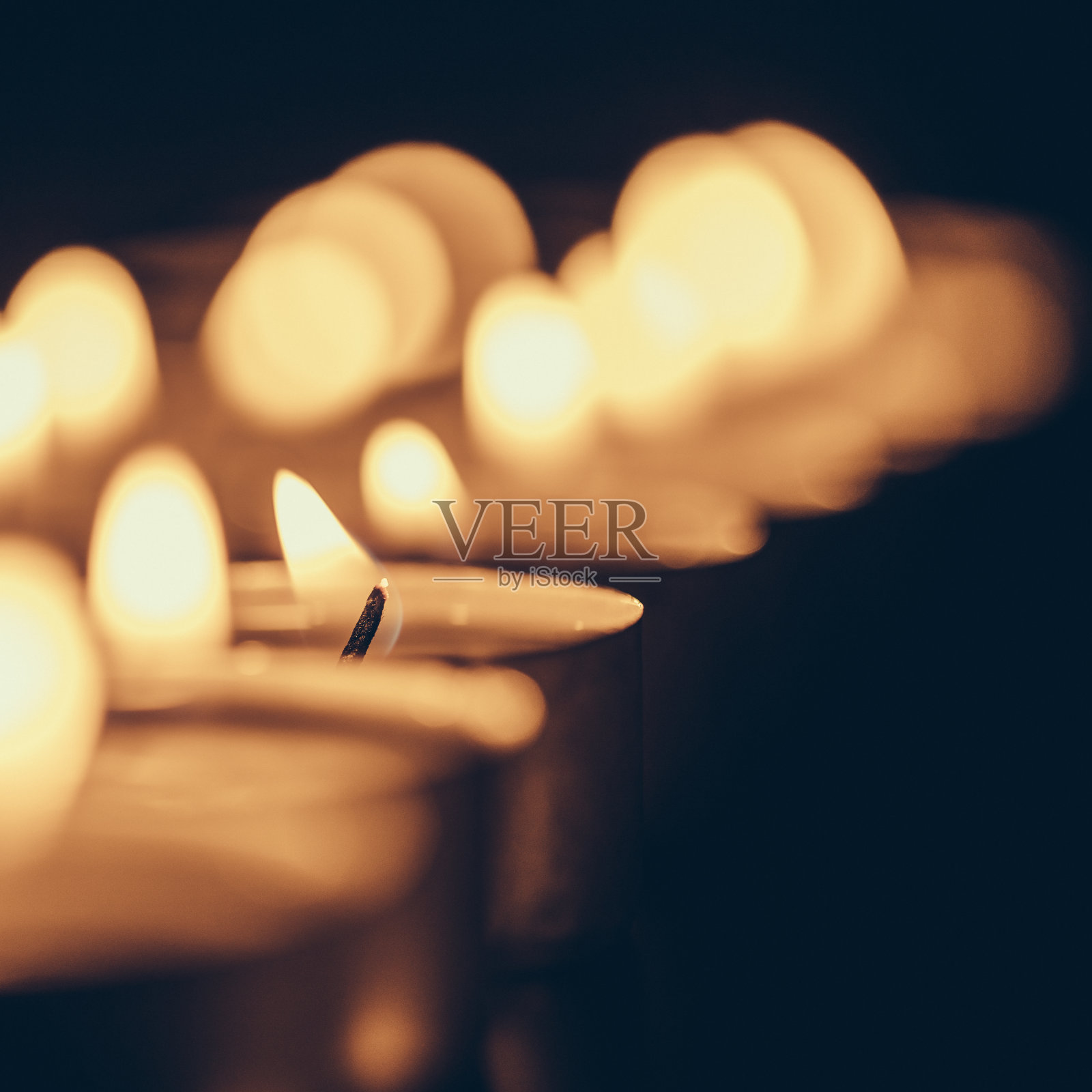 节日蜡烛照片摄影图片