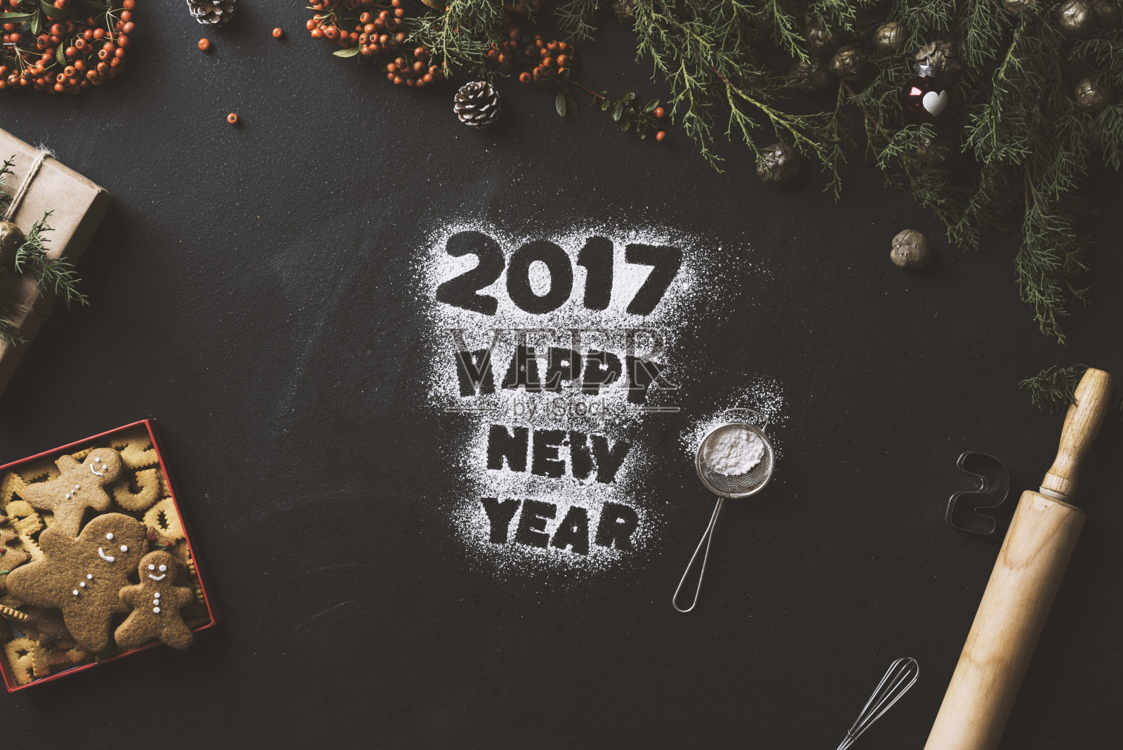 用粉糖写2017新年快乐短信照片摄影图片