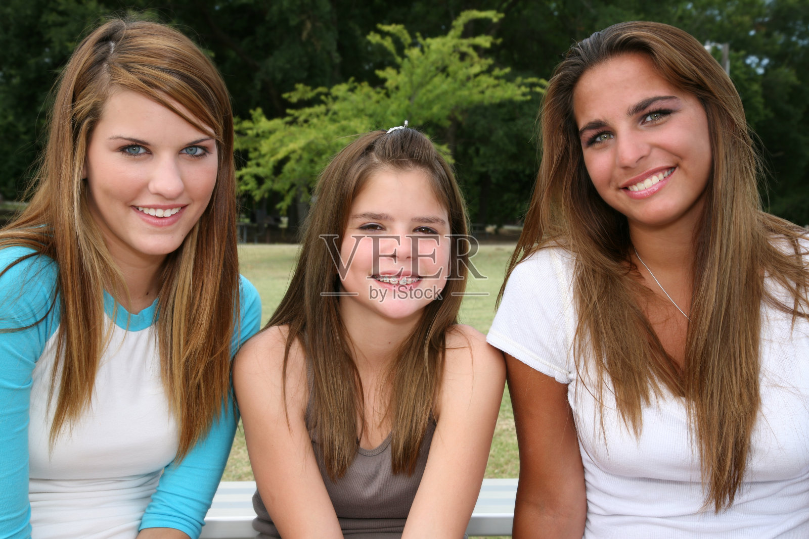 姐姐照片摄影图片