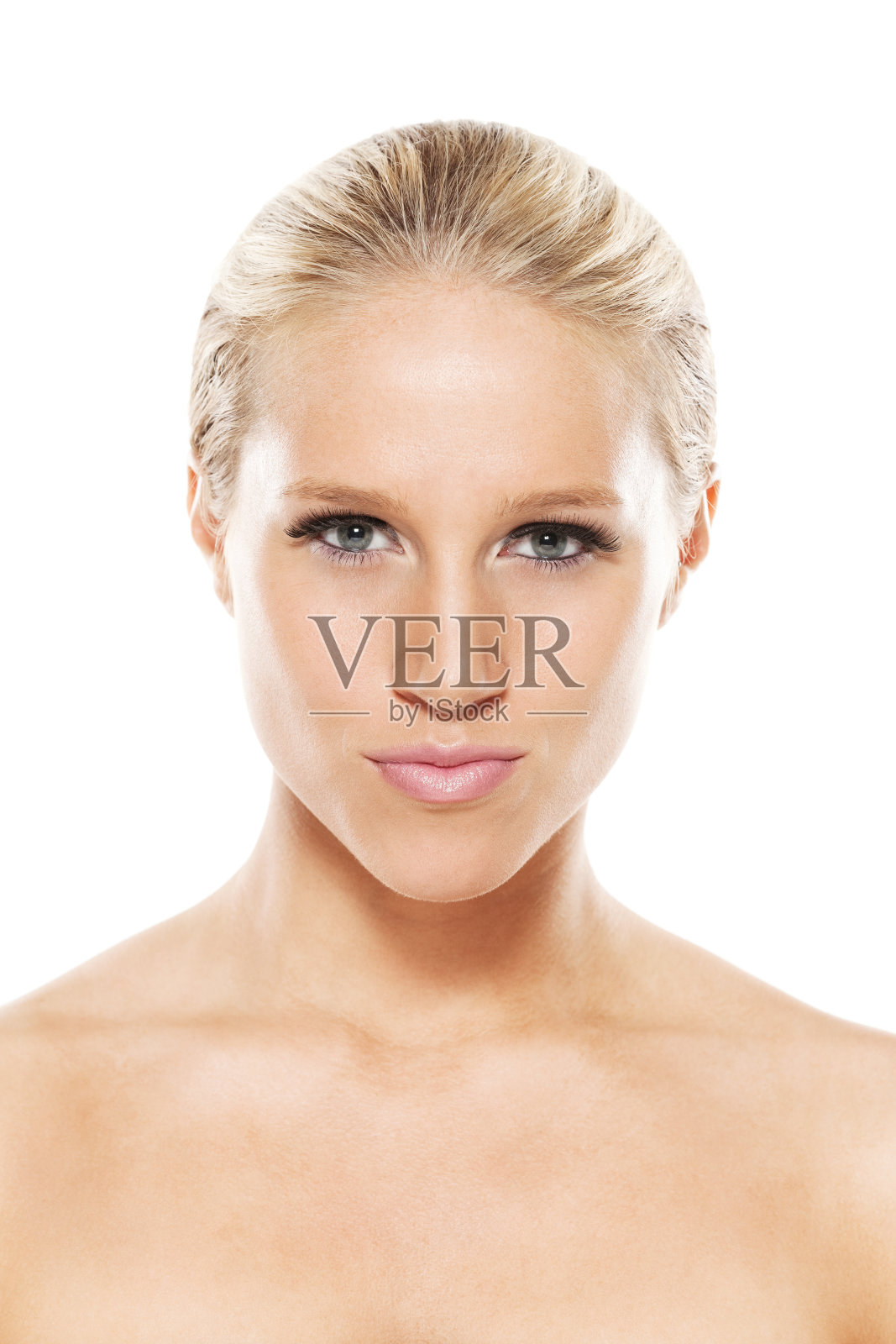 一个迷人的年轻女子的肖像照片摄影图片