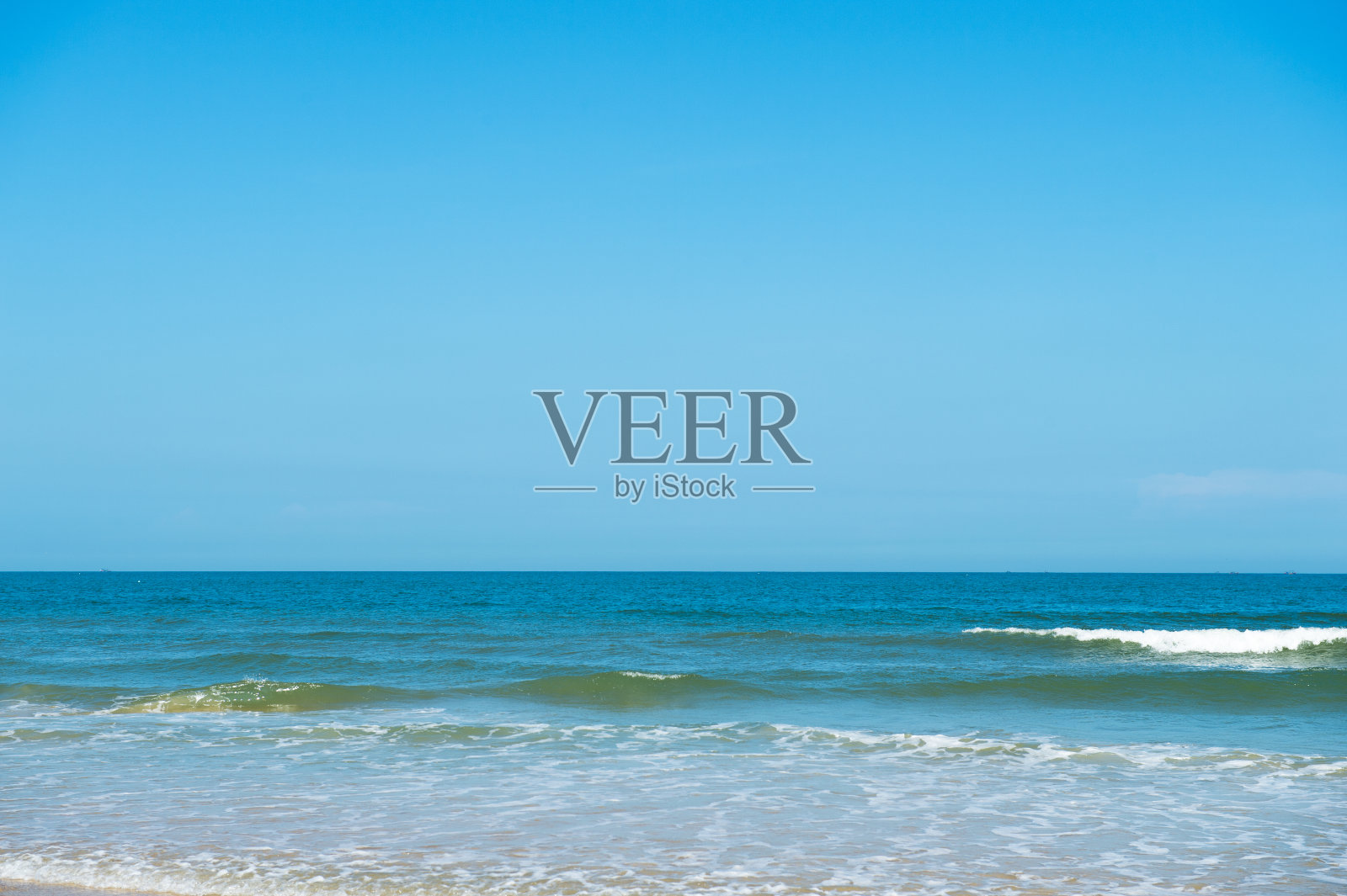 沙滩和大海照片摄影图片