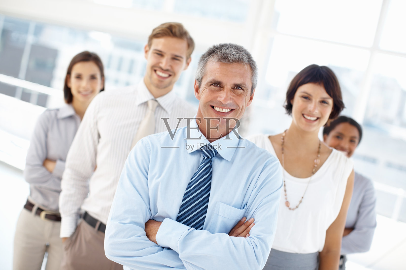 自信的领导和团队的背景照片摄影图片