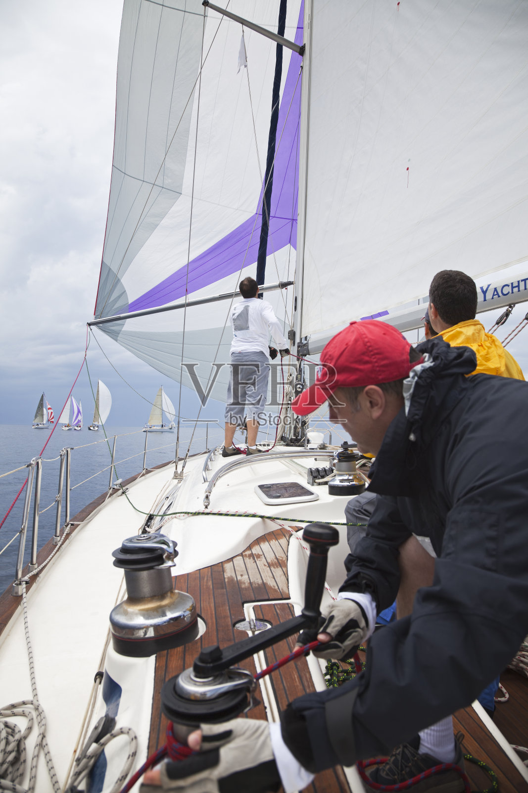 游艇帆船队照片摄影图片