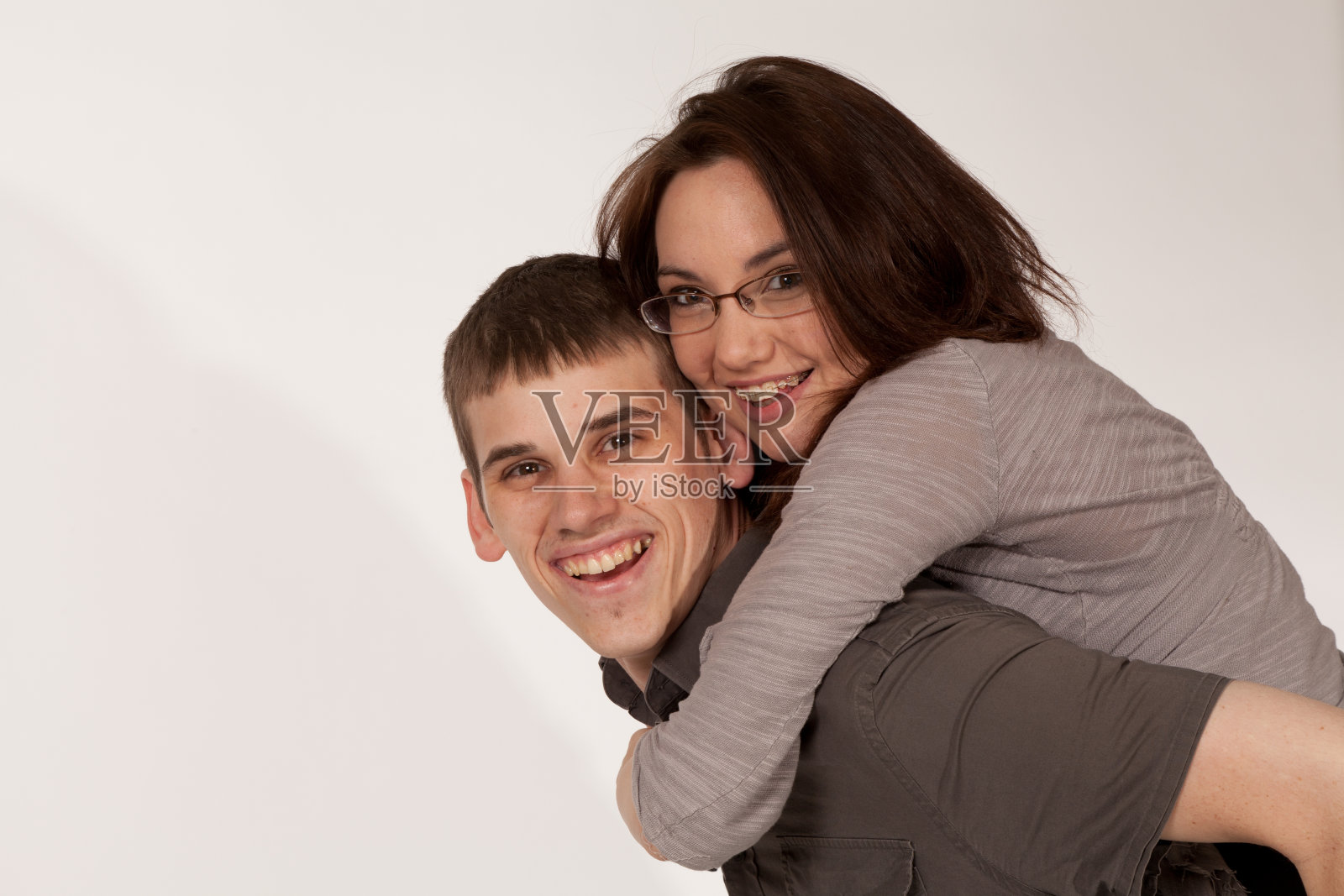 年轻夫妇特写镜头照片摄影图片