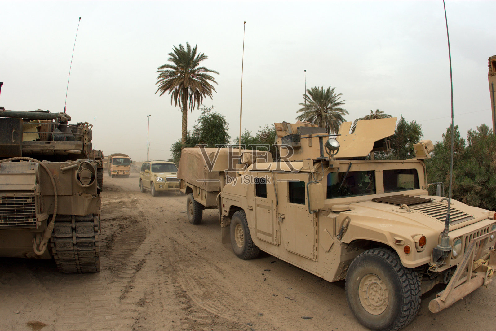 HMMWV照片摄影图片