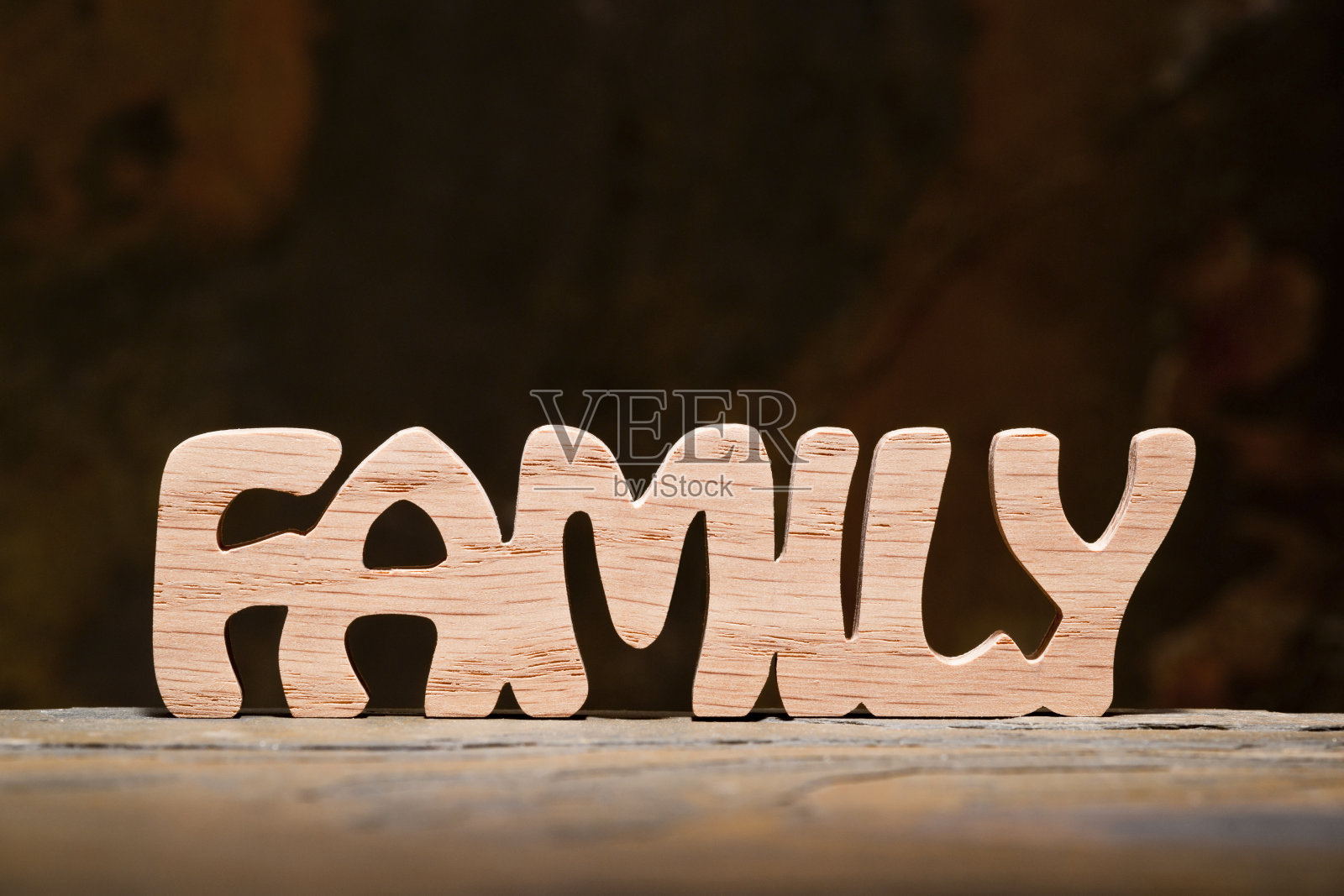 家庭,木头字母字照片摄影图片