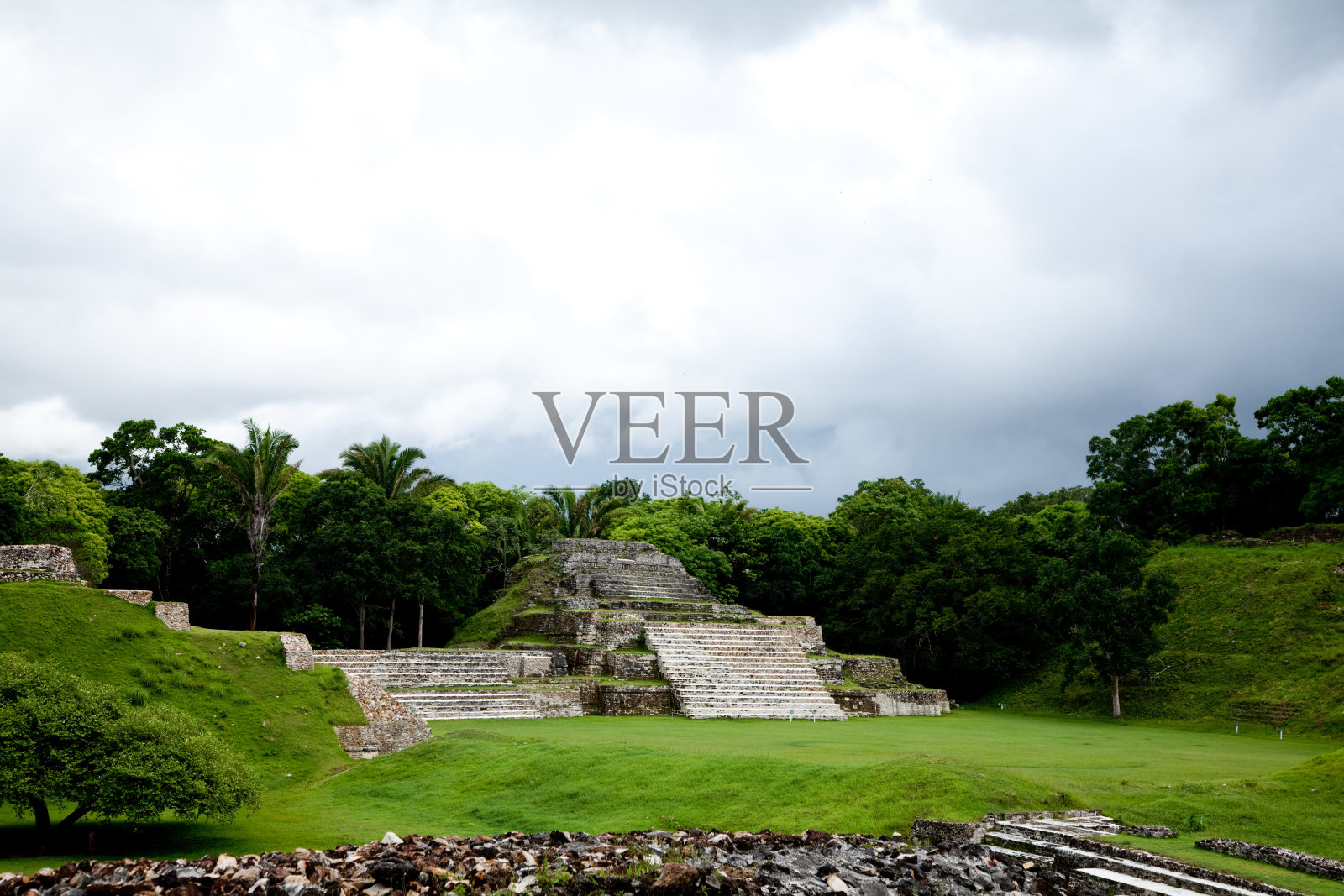 伯利兹的阿尔金哈玛雅遗址照片摄影图片