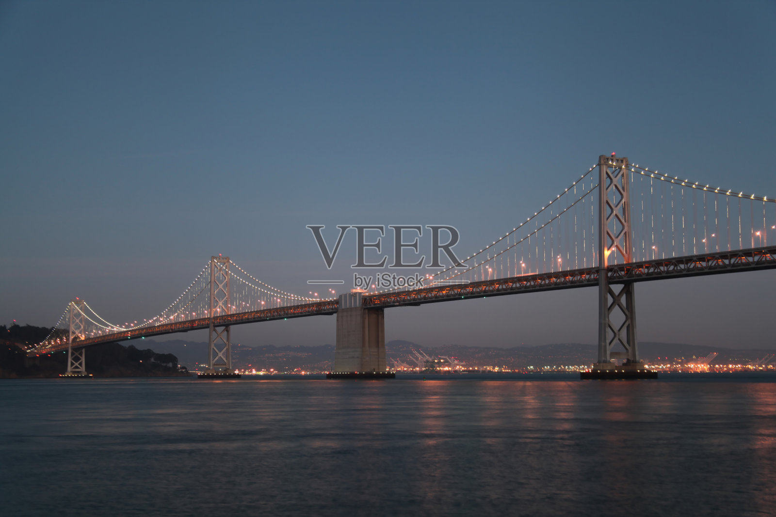 海湾大桥——横跨旧金山照片摄影图片