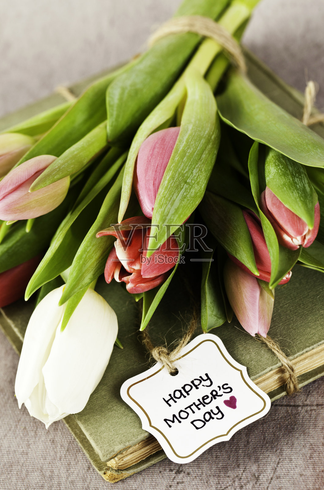 简单的母亲节安排照片摄影图片