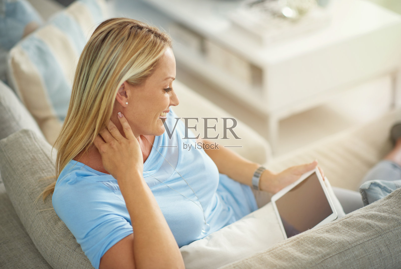 家是热点所在照片摄影图片