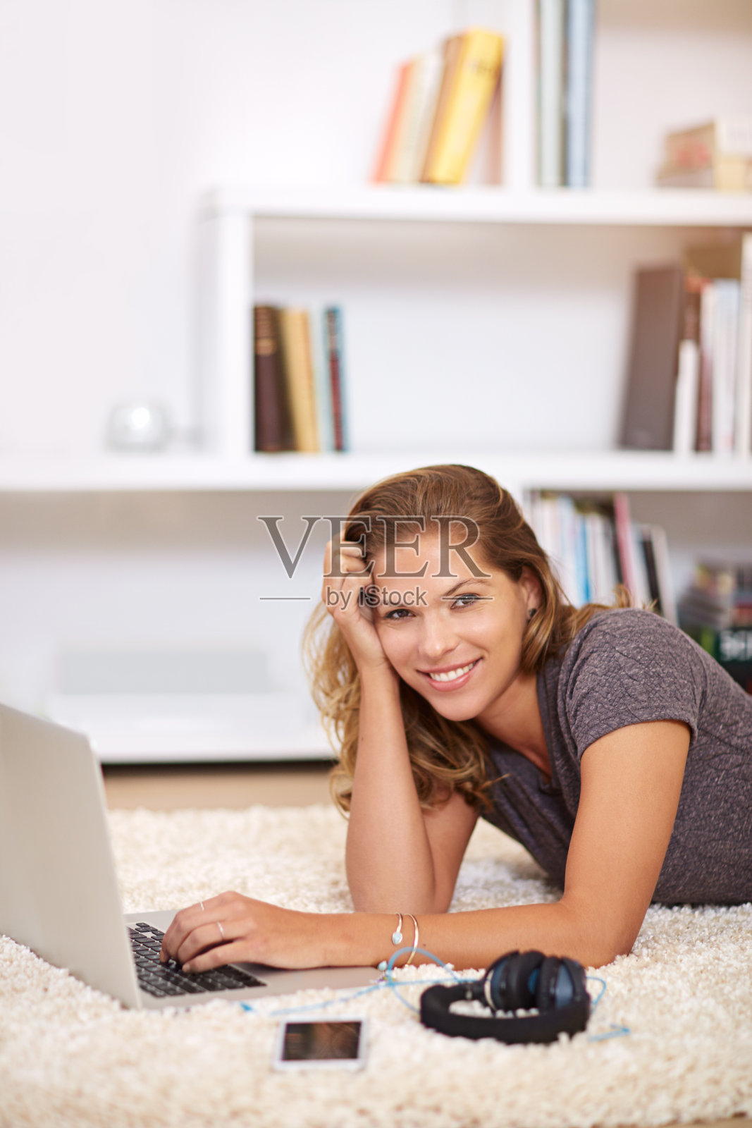 家是你的wifi自动连接的地方照片摄影图片