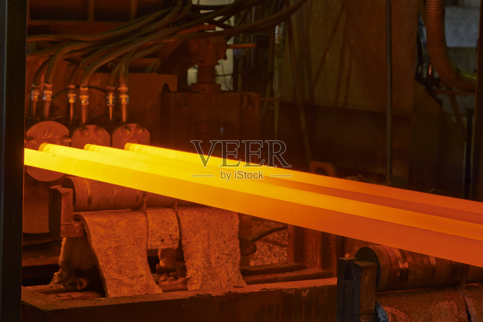 铸造铸铁照片摄影图片