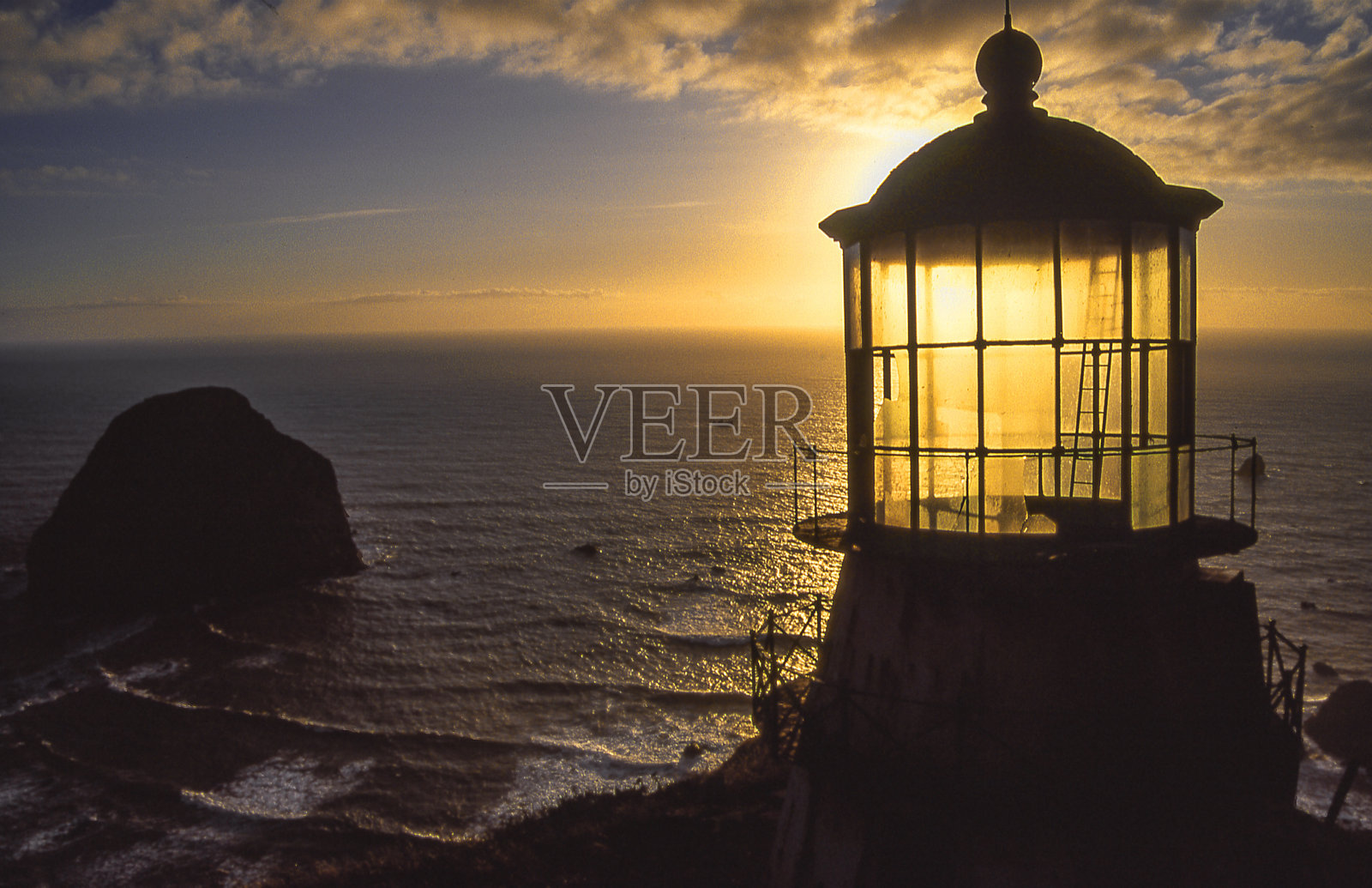 门多西诺角灯塔照片摄影图片