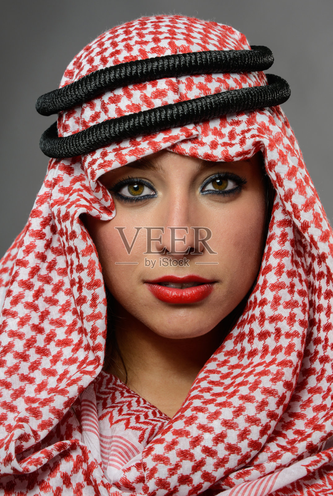 中东人的眼睛照片摄影图片