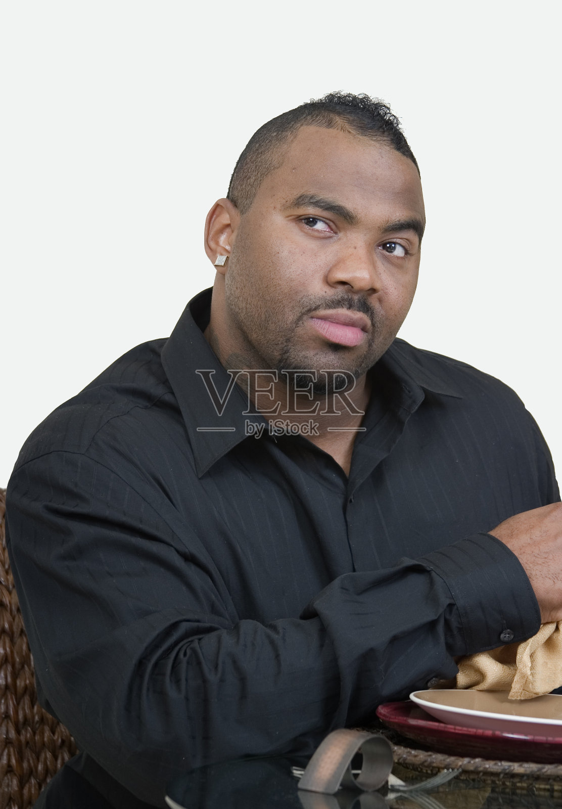 人朝左边看照片摄影图片