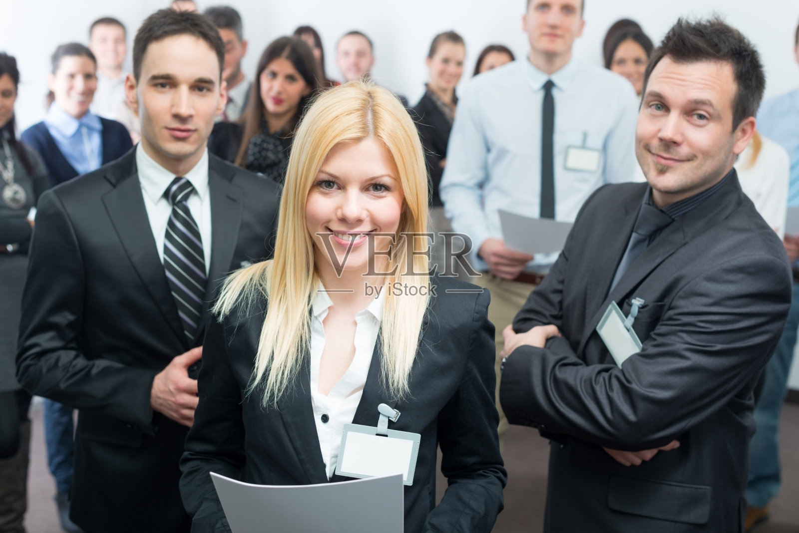 商务人士出席研讨会照片摄影图片