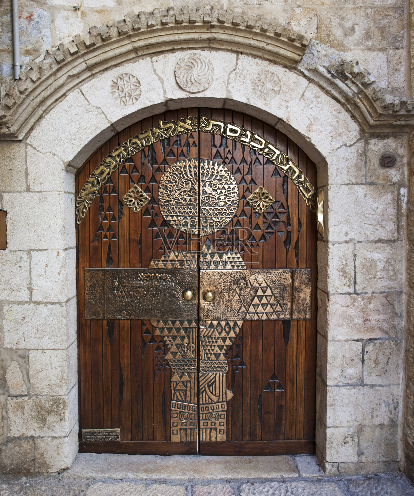 犹太教堂的门照片摄影图片