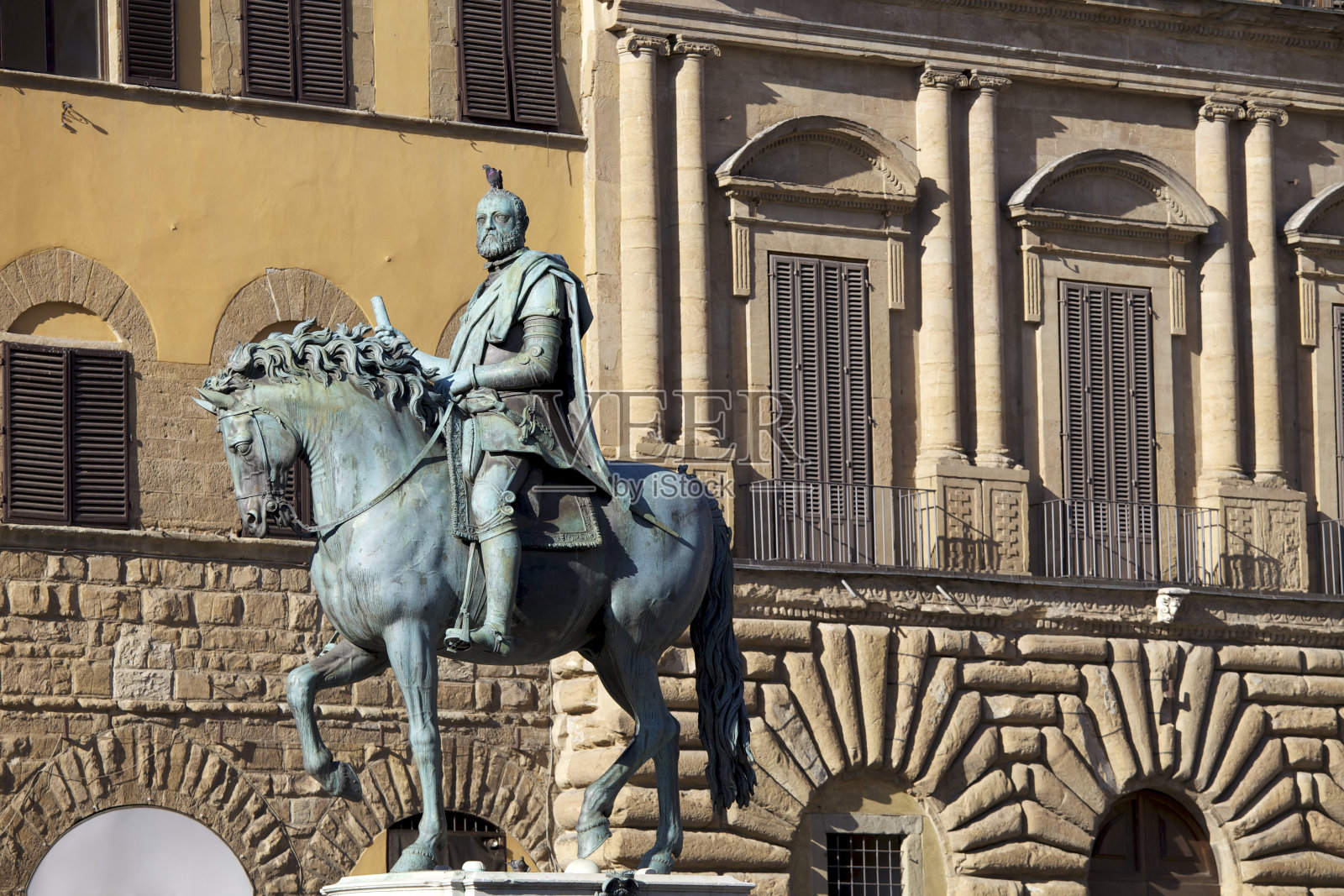 佛罗伦萨的骑马雕像照片摄影图片