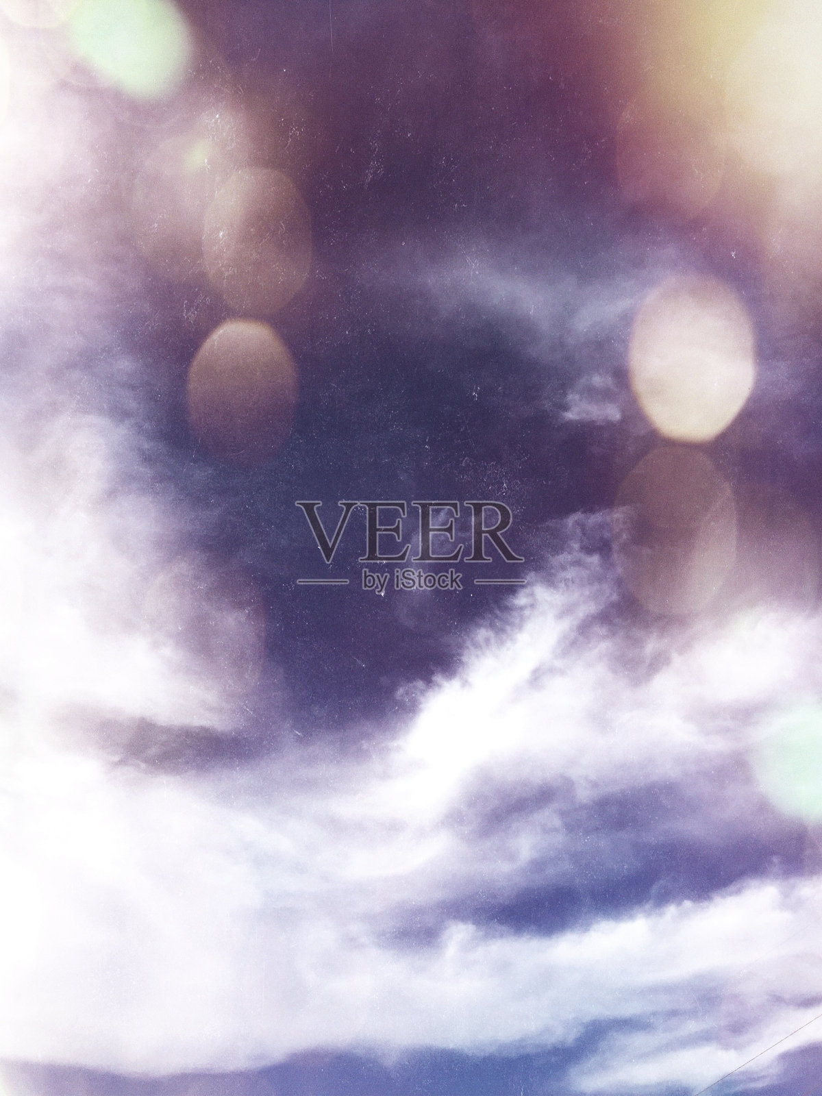 蓝色的天空和云彩照片摄影图片