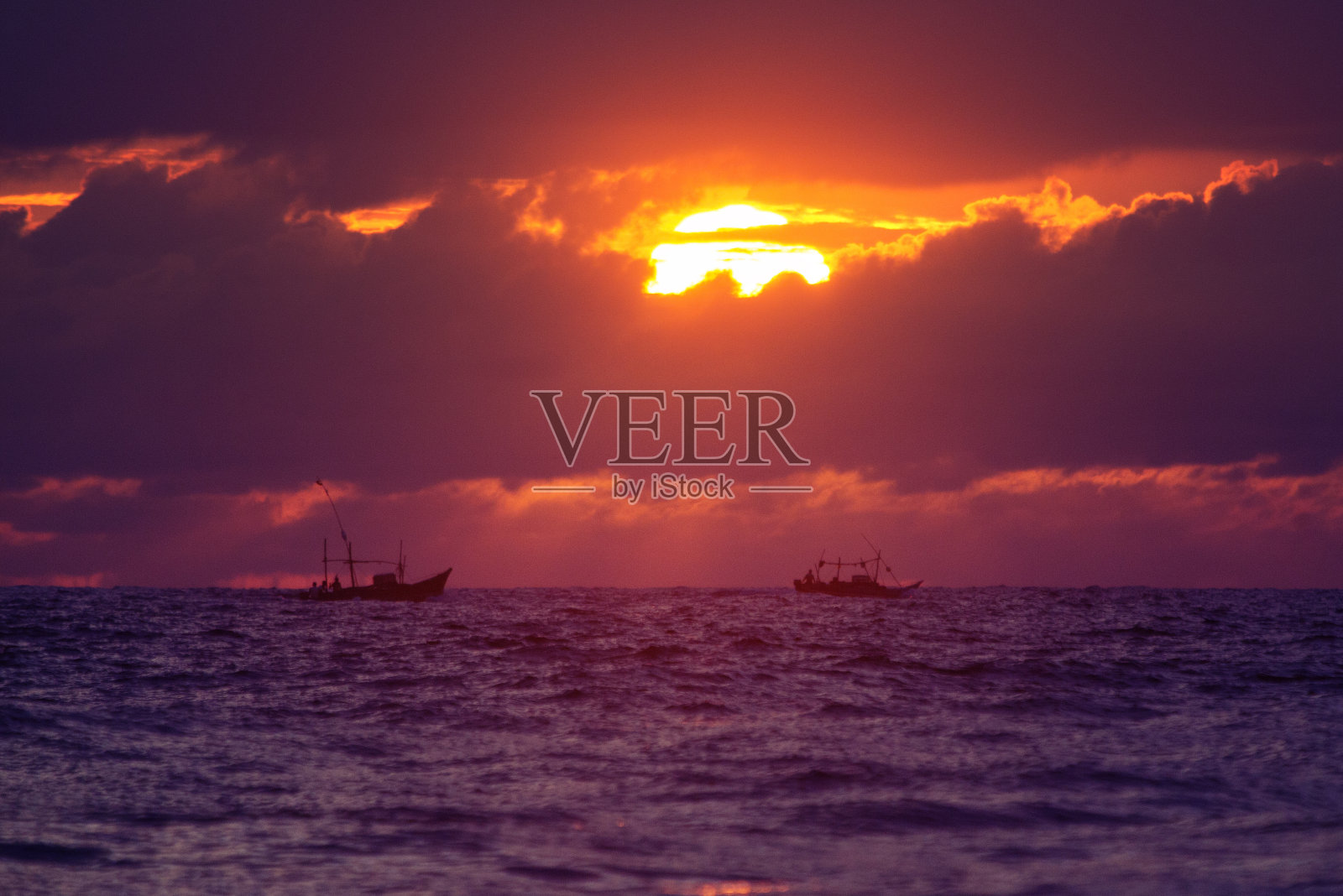 印度洋上的日落照片摄影图片