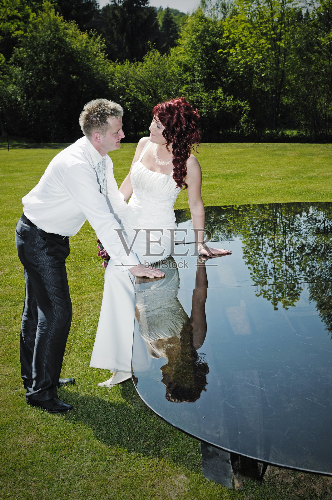 夫妇照片摄影图片