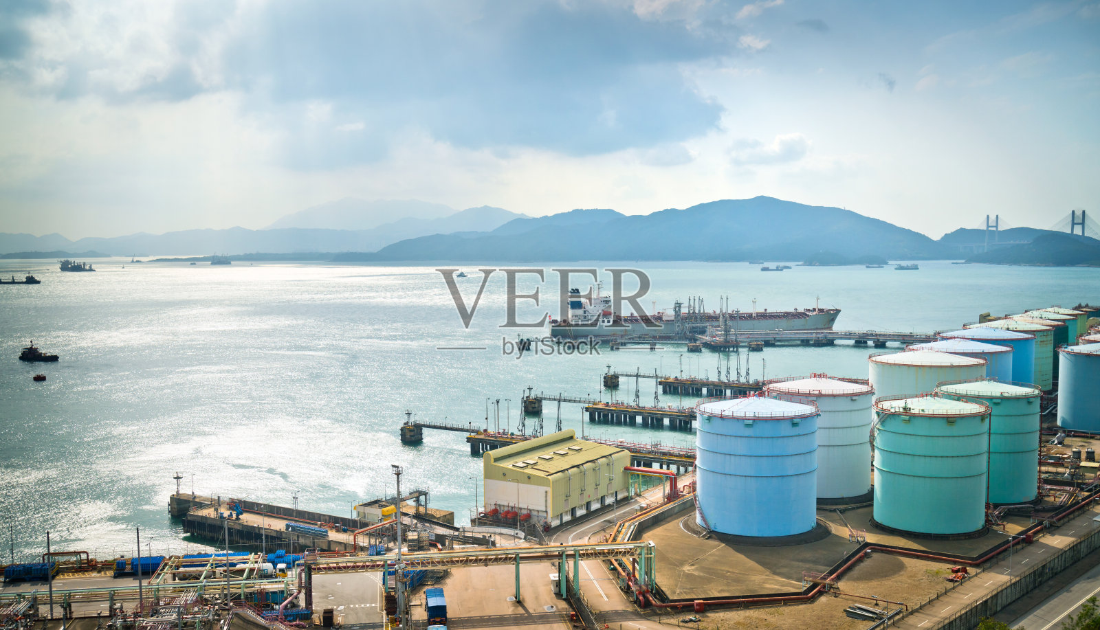 石油储罐照片摄影图片